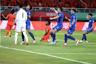 Thể thao: Vòng cuối cùng của vòng bảng Qatar đấu với Quốc Túc, Aff và Ali có thể được nghỉ.
